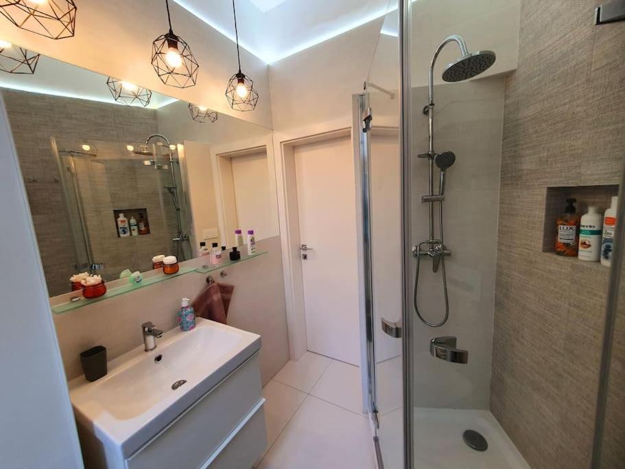 Lovely & Unique Apt In The Historic Center. Bratislava Ngoại thất bức ảnh